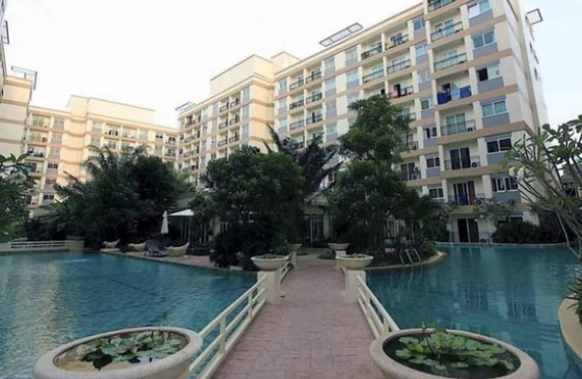 Plaza Residence F6 R62 Residence