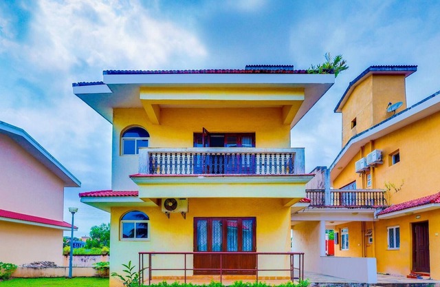 Pleasing 3 Bedroom Villa With Pool