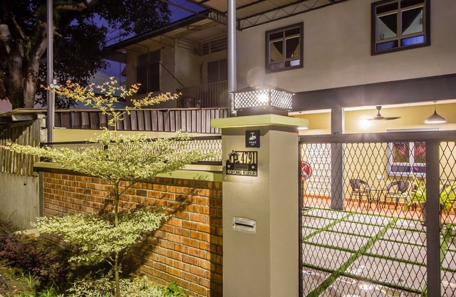 Plumeria 4BR Garden House by uBook