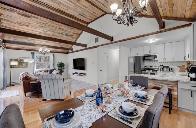 Pocono Mountains Luxury Retreat with king bed and Game Room in the woods.