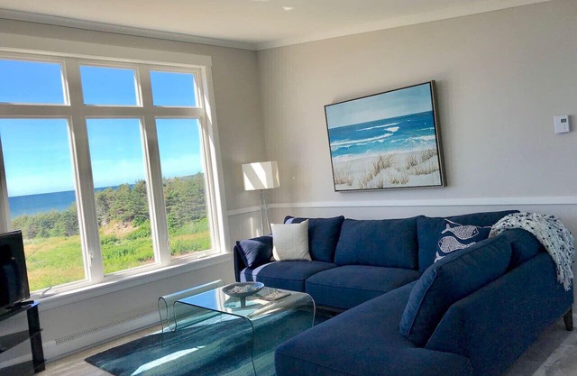 Point Cross Estates: 3 Bedroom Oceanfront Villa