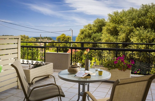 POLYMNIA I - GROUND FLOOR STUDIO NO.4