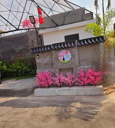 Pool Villa & Onsen Hua Hin Baan Sakura พูลวิลล่าแอนด์ออนเซน บ้านซารุระ