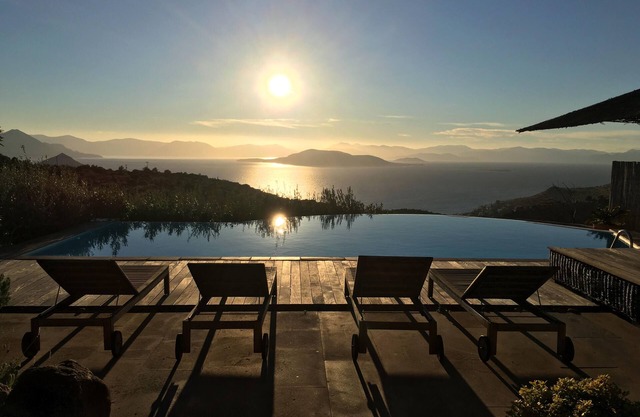 Pool Villa with Dream View on Aegina island