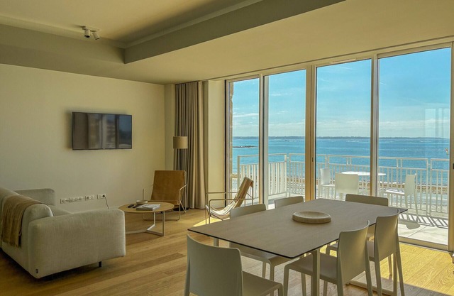 PORS-MABO T3 · Luxury 2 Bedroom Apartment with Sea