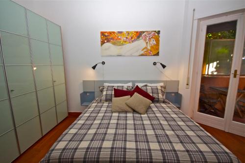 PORTA PORTESE apartment