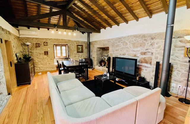 Portugal Holidays Cottage Fully Equipped Terrace Barbecue air conditioning