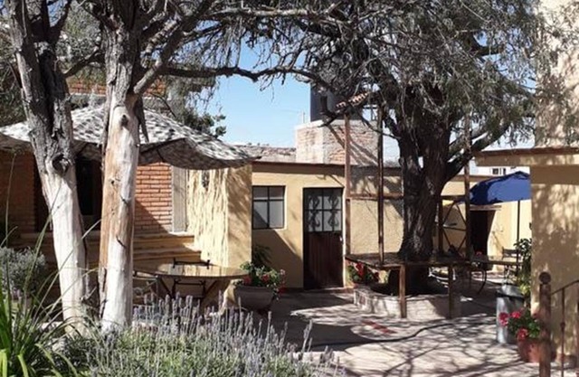 Posada Las Reynas by Rotamundos