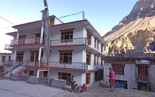 Potala Homestay by StayApart