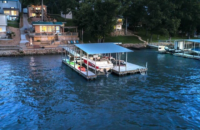 Powell Lakehouse @8mm Great Views!