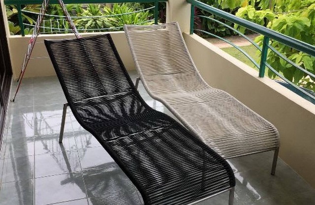 Pranburi beach house at 25 pound/room. Short or Long stay welcome