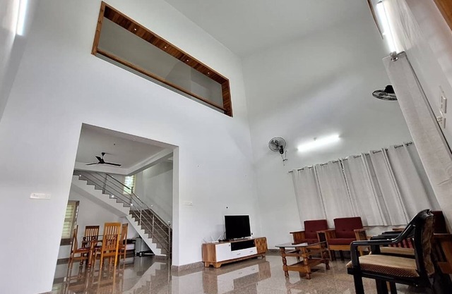 Prashanthi Homestay - Four Bedroom Holiday Home