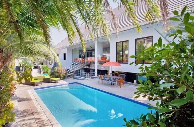 Pratumnak Royale Grande Pool Villa