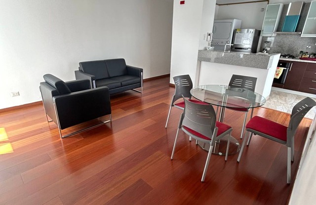 Premiere department in the heart of Miraflores, on a 9th floor with 2 elevators.