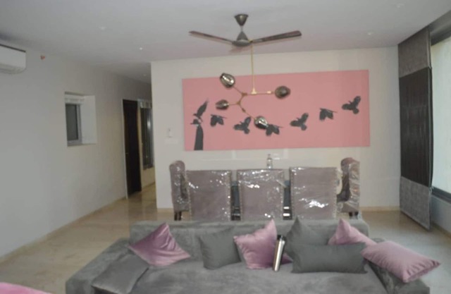 Premium Pool View in Esquire - Oberoi Garden City