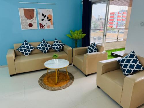 Premium Serviced Apartments by Abhibha Stays AC WiFi Smart Tv Besides EON IT Park