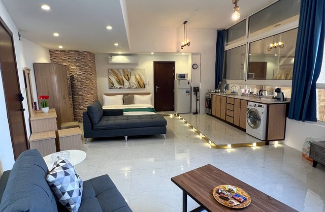Premium Studio Sea View استديو فاخر بإطلالة جزئية