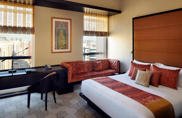 Presidential Suite Near Heritage Park Abu Dhabi Corniche By Luxury Bookings