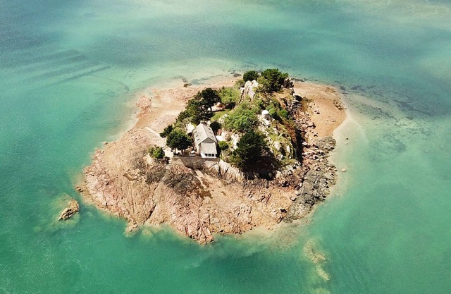 Prestigious Escape to Île Koeur: A Private Luxury Paradise in Brittany