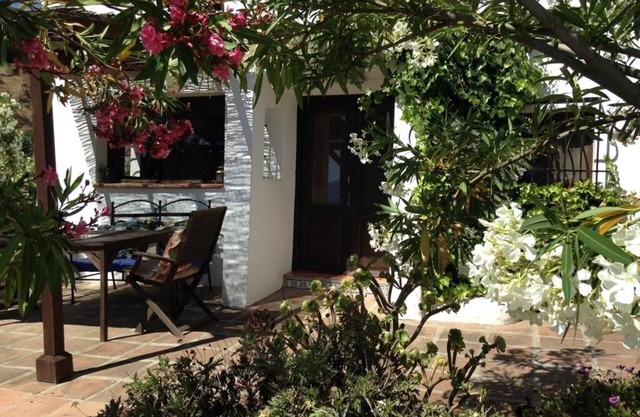 Pretty Reformed Stables With Spectacular Country Views, Private Pool And Gardens