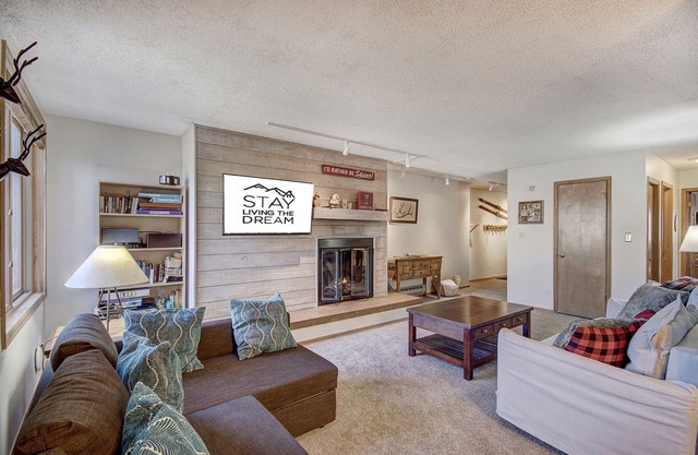 Prime Location Incredible Amenities Hot Tub Wifi