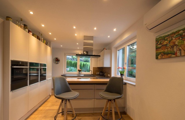 Private chalet with a real Russian banya in the Viennese Alps