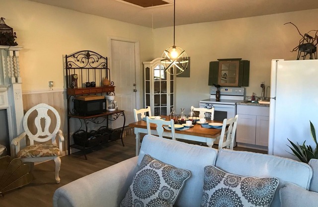 Private Cozy Studio in Navarre FL