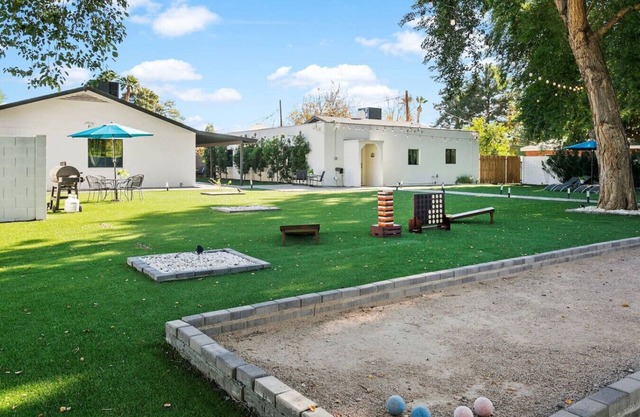 Private Desert Haven Near Old Town: Pool BBQ Games