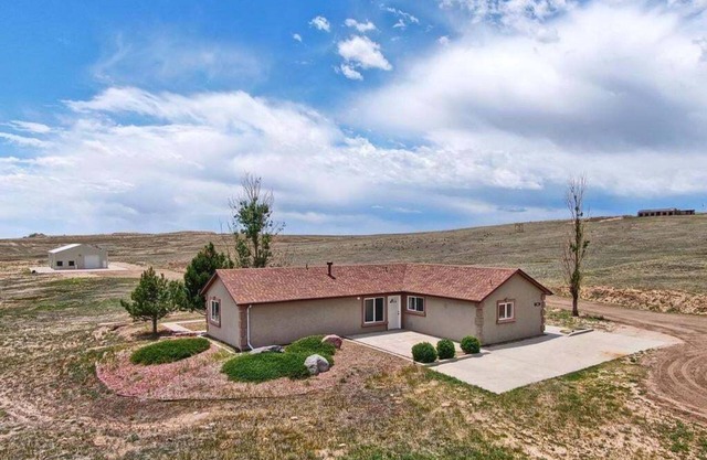Private getaway on 38 acres of tranquility in Peyton, CO