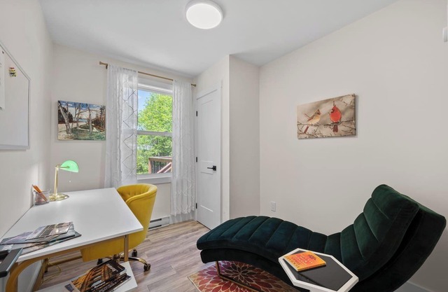 Private Getaway on McGrath Lake