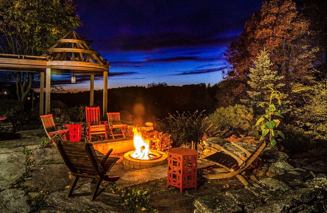 Private Guesthouse Getaway at Blue Forest Farm - 360+ acres