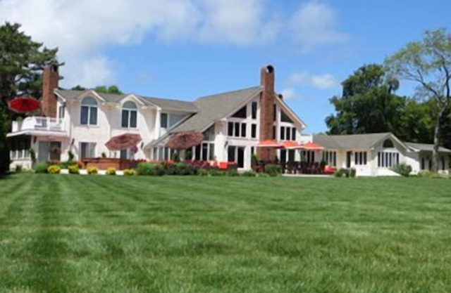 Private Ocean Beachfront Estate - Perfect for Families and Corporate Retreats