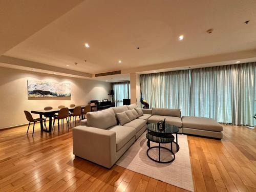 Private Penthouse in Central Sukhumvit
