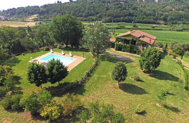 Private pool, walking distance to town, A/C, Wifi, Villa in exclusive