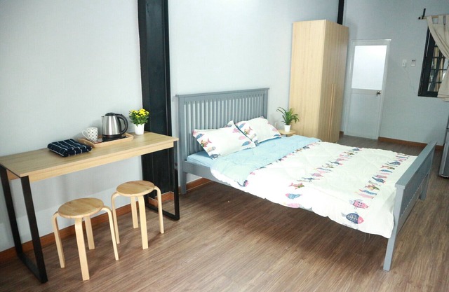 Private room - early check in 8 AM