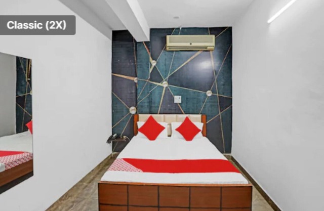 PRIVATE ROOM IN SURAJKUND