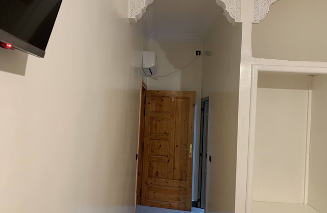 Private Room & Private bathroom