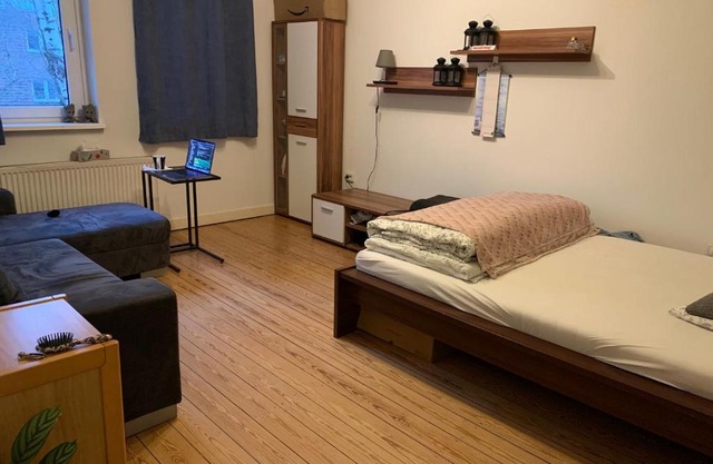 Private rooms in shared apartment