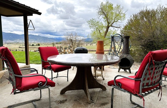 Private Salida Ranch Home, Pet Friendly!