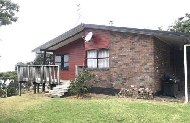 Private, seaside cottage with stunning views.