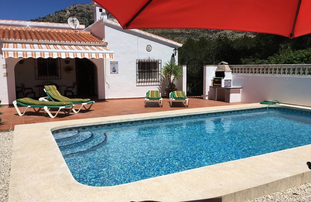 Private Villa With Pool Near Golf Course Short Drive to Beach