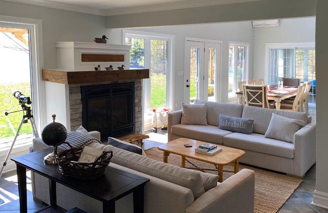 Private Waterfront Lakehouse on Lake Erie