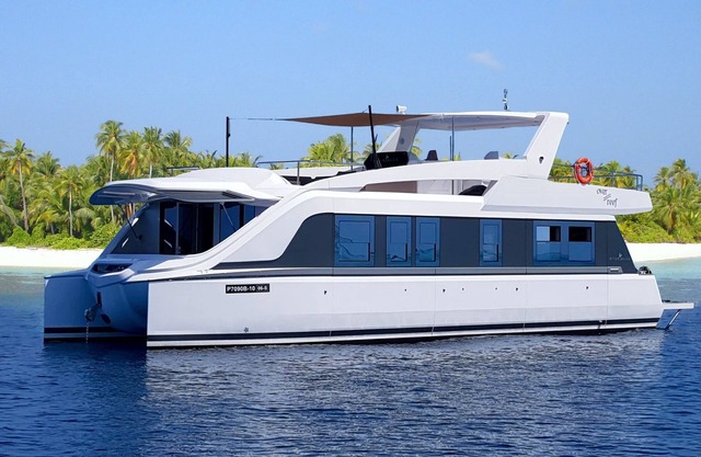 Private Yacht Charter on Full Board