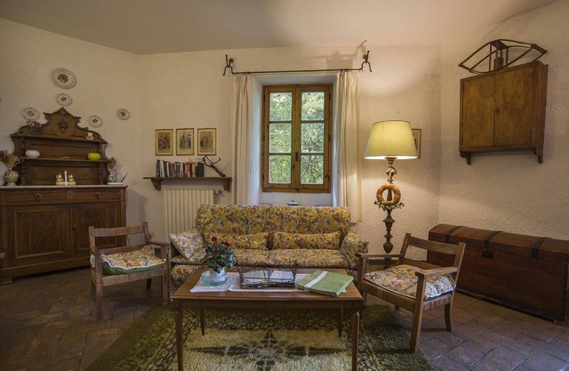 proceno summer holiday flat with pool