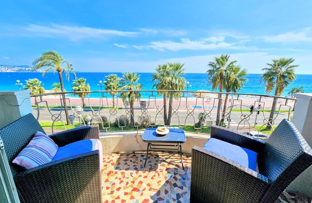 Promenade des Anglais Sea view Front