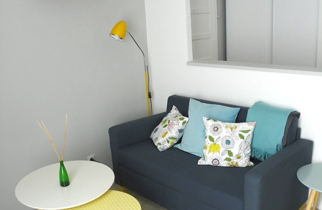 Provencal Vintage Cocoon