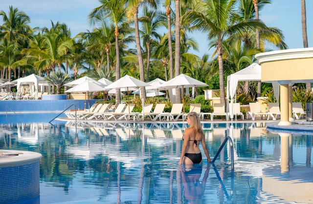 Pueblo Bonito Emerald Bay Resort & Spa - All Inclusive