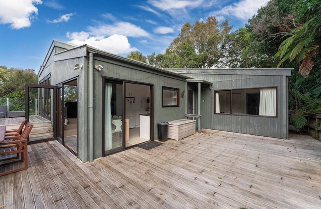 Pukawa Haven - Pukawa Bay Holiday Home