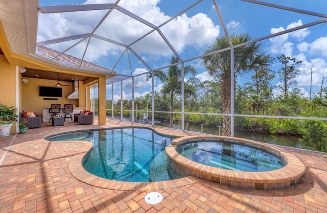 Punta Gorda Private Pool+Spa Vacation Home