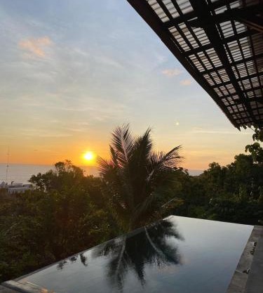 Pura Samudra - Beach House Hilltop